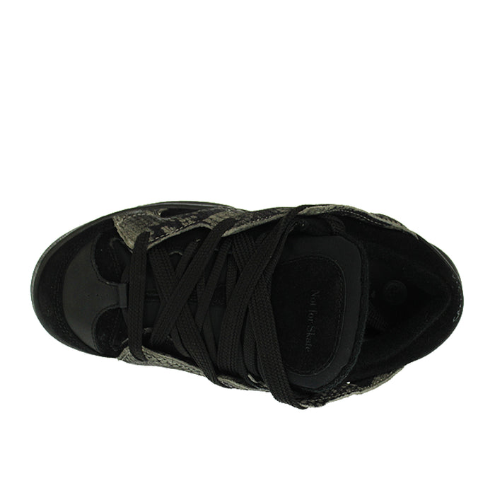 SANTHA Sneakers