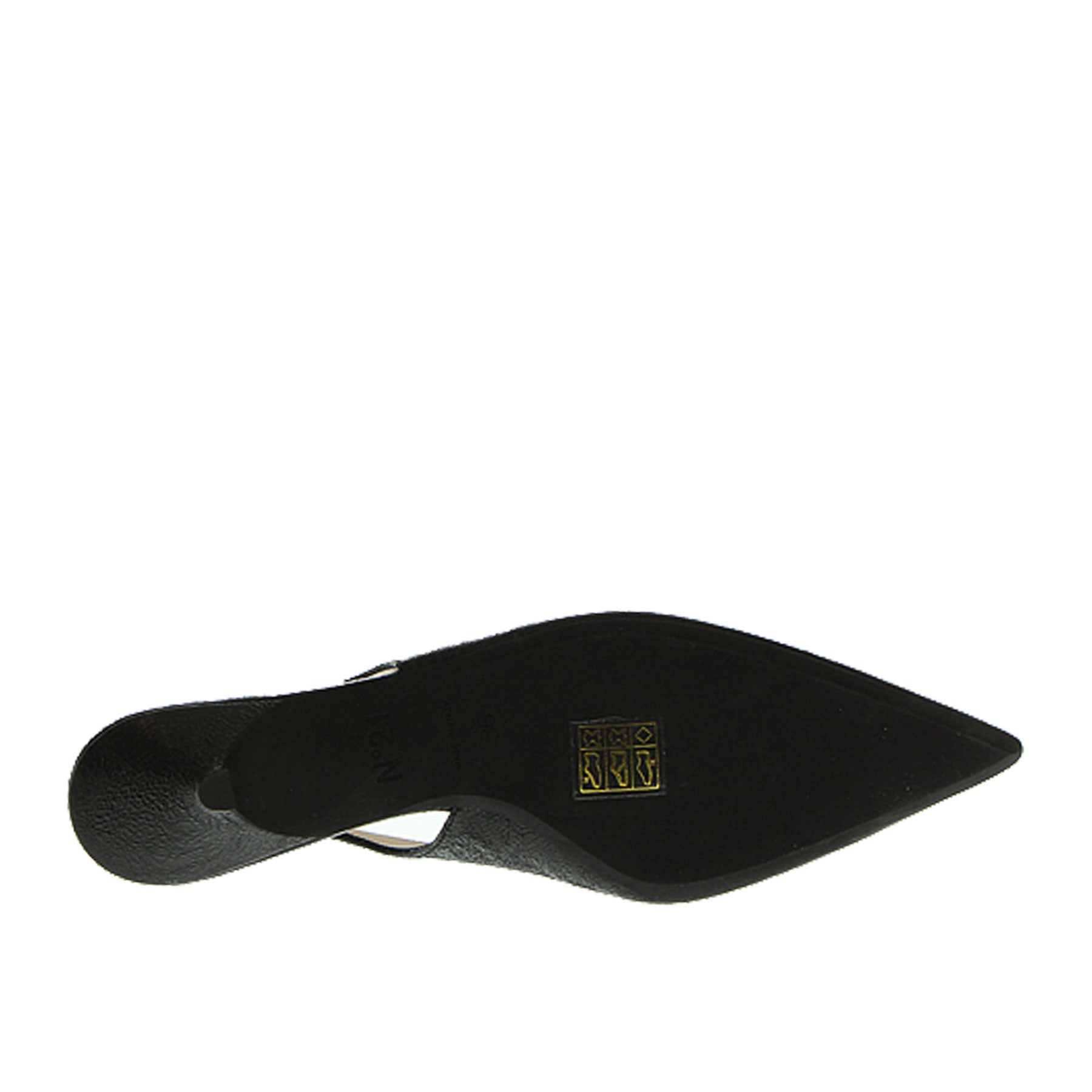 Scarpa con tacco